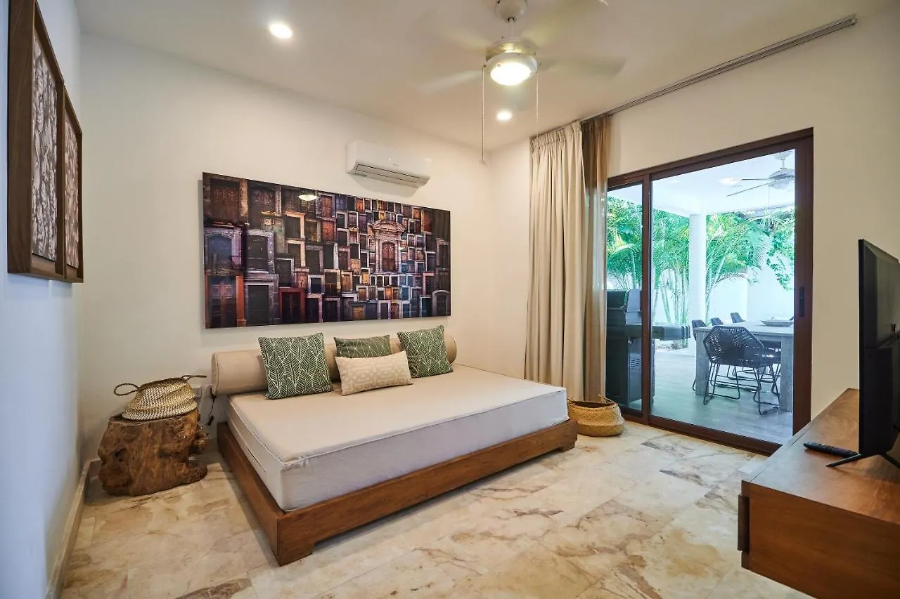 Casa Mallorca Tropical Vibes Private Pool Backyard With Grill Sunroof & Hammock Concierge & Wifi Tulum 0*,  Mexico